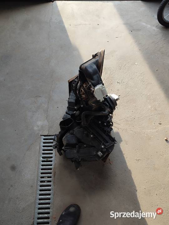 PUMA MK2 FIESTA MK8 NAGRZEWNICA KOMPLETNA Rok produkcji 2021 Nagrzewnice Części samochodowe Słomowo