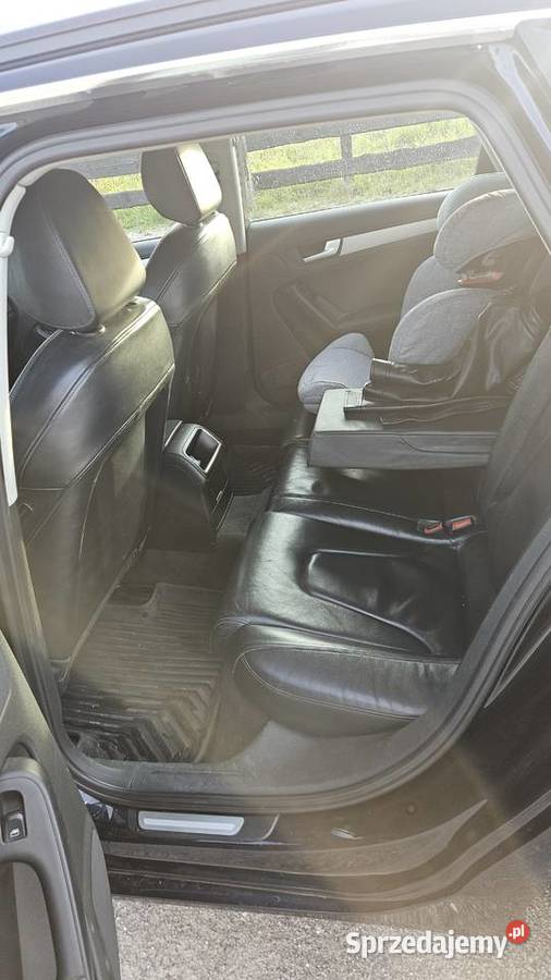 Audi A4 B8 Avant 20 Skóry tempomat grzanie Mokrzesz sprzedam