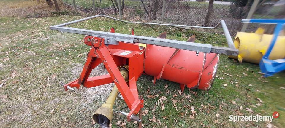 Wał rozgarniacz do trawy pryzm Reck i Rema Ryki