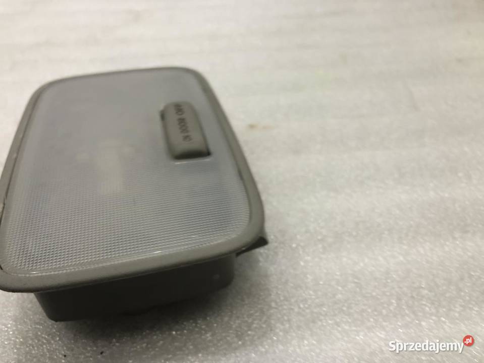 LAMPKA KABINY PRZÓD KIA PICANTO II 928501Y000 osobowe