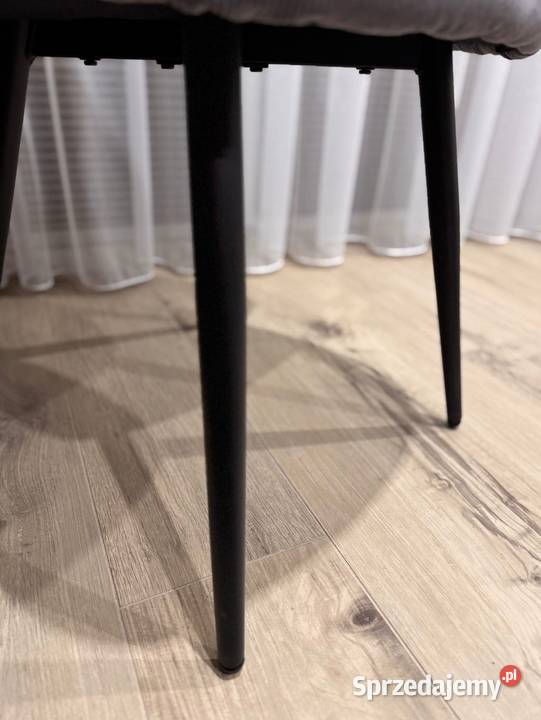 Krzesła tapicerowane sprzedam