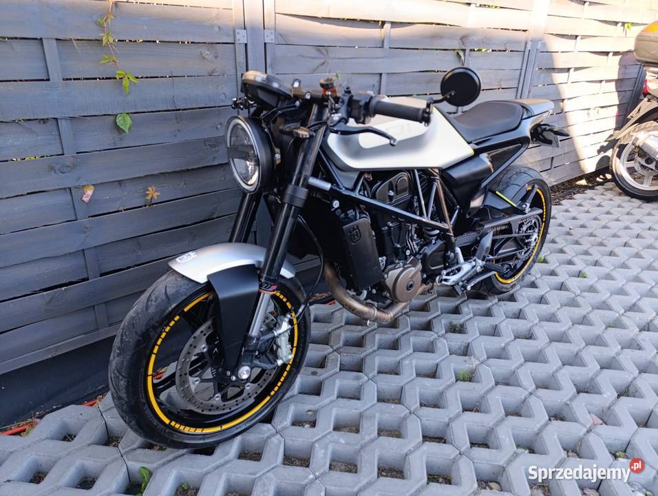 Husqvarna Vitpilen 701 35kW na A2 ABS akrapovic Grójec sprzedam