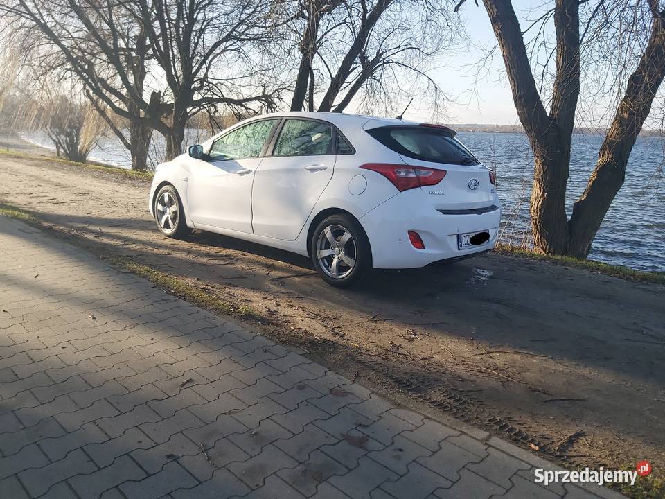 Hyundai i30 lift hatchback 2016 16 crdi 2 Żnin sprzedam
