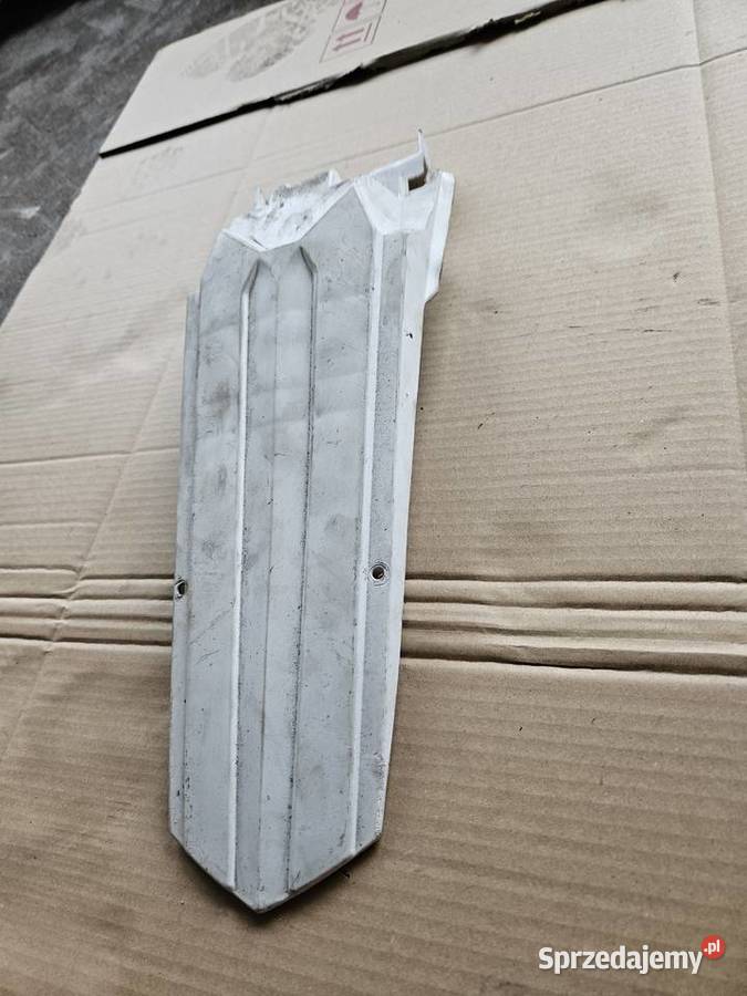 Rieju mrt marathon plastik ogon zadupek tyl 50