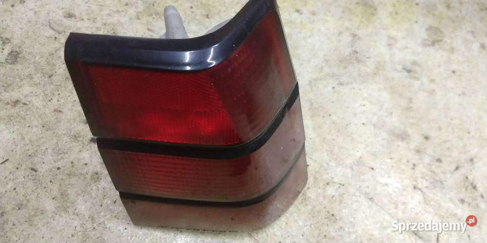 Lampa tył Pontiac Lemans prawa Zabrze sprzedam
