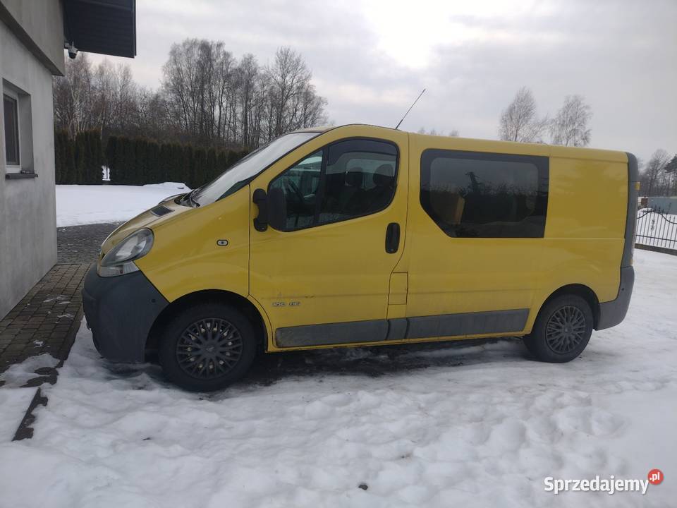 Renault Trafic 6 osób nieuszkodzony sprzedam