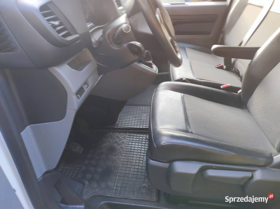 Opel Vivaro furgon blaszak 2020 podkarpackie Sanok