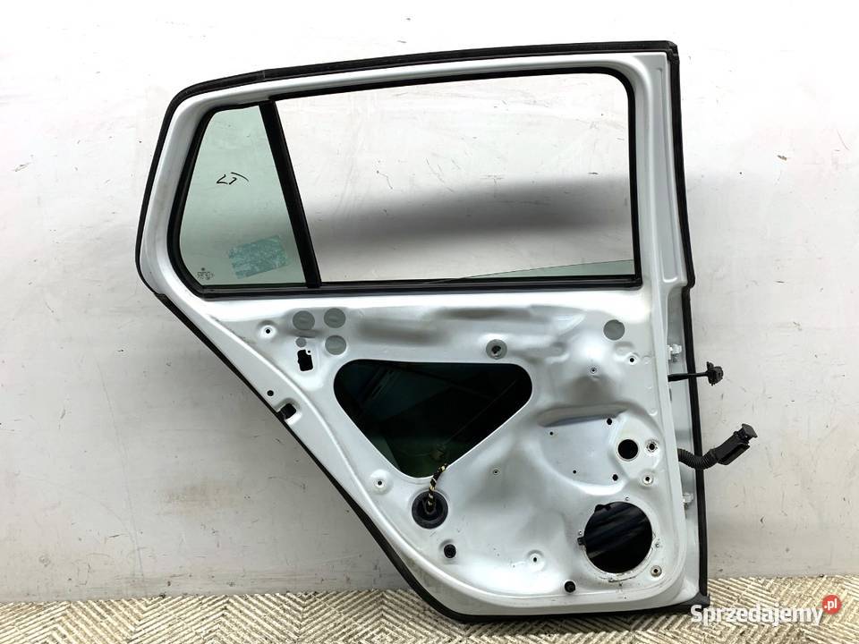 DRZWI LEWY TYŁ LC9A VW GOLF VII Hatchback Pure