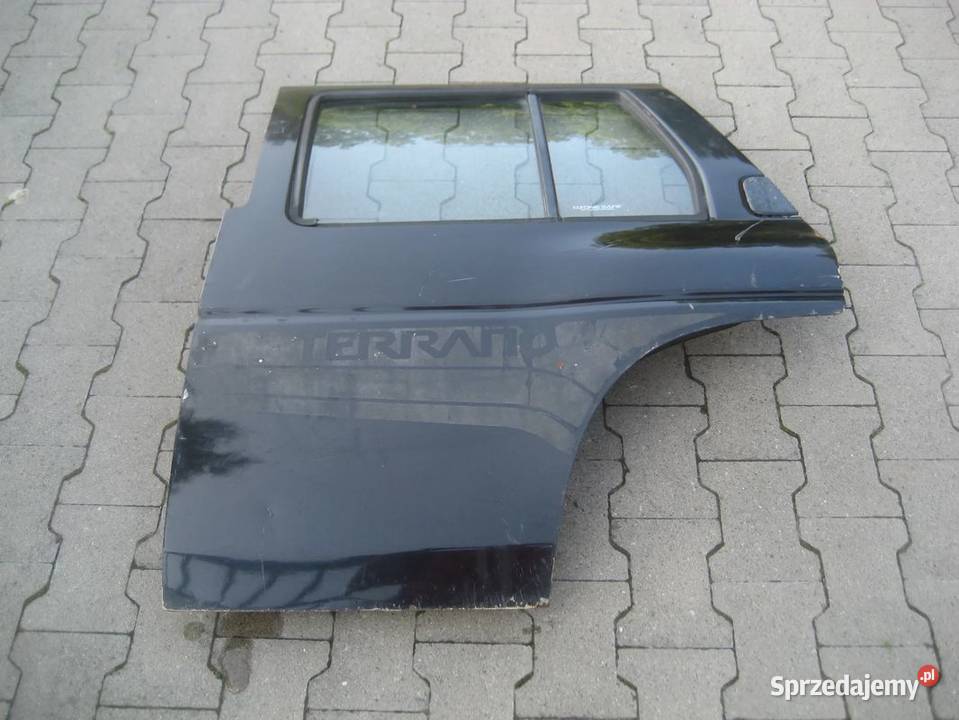 nissan terrano I 8795r drzwi tył lewe Rakoniewice