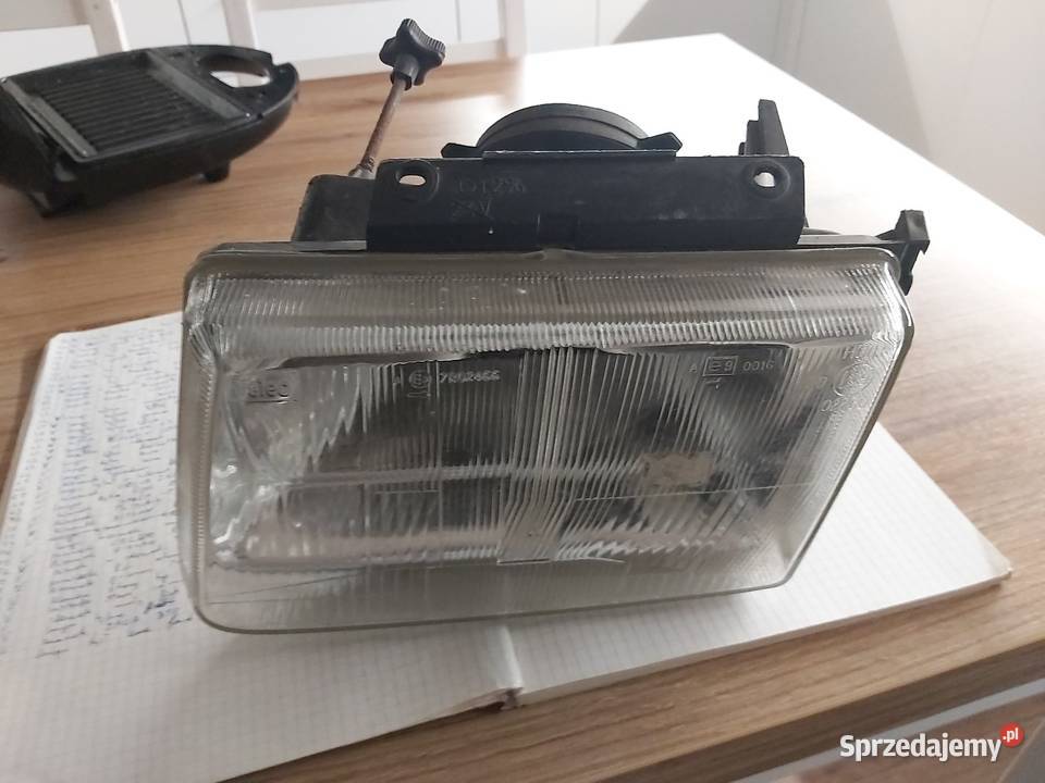 Lampa przednia lewa Opel Corsa Lampy przednie Toruń