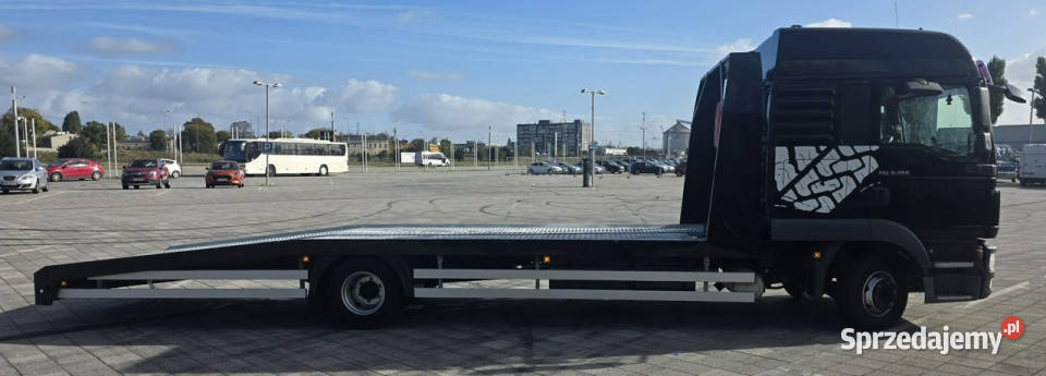 MAN TGL 8250 MAN TGL 8250 Laweta długi najazd Rok produkcji 2010 Gdańsk sprzedam