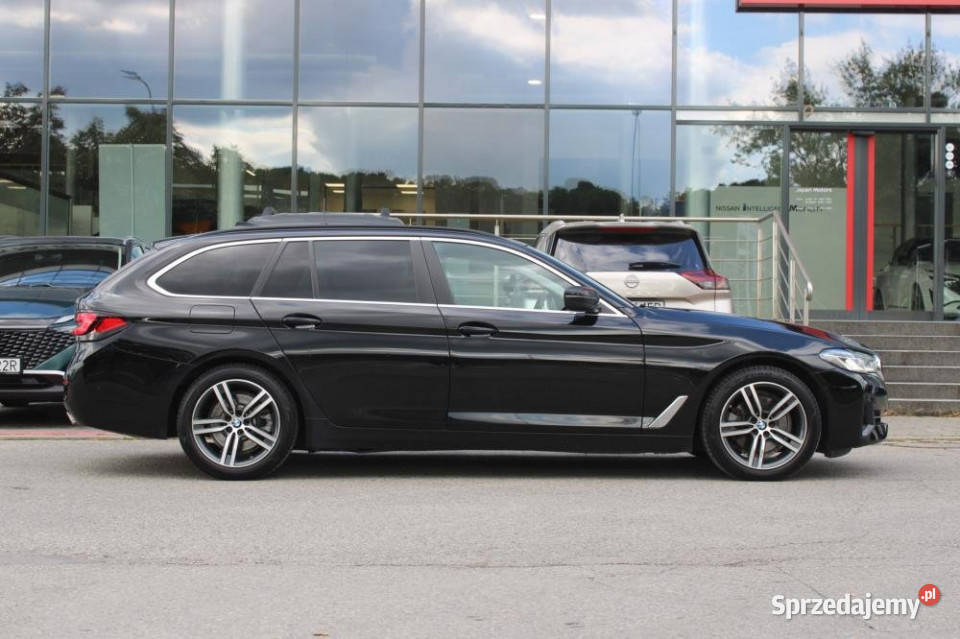 BMW SERIA 5 2023r Lasery Ambienty Podgrz Fot 77695km Motoryzacja Kraków