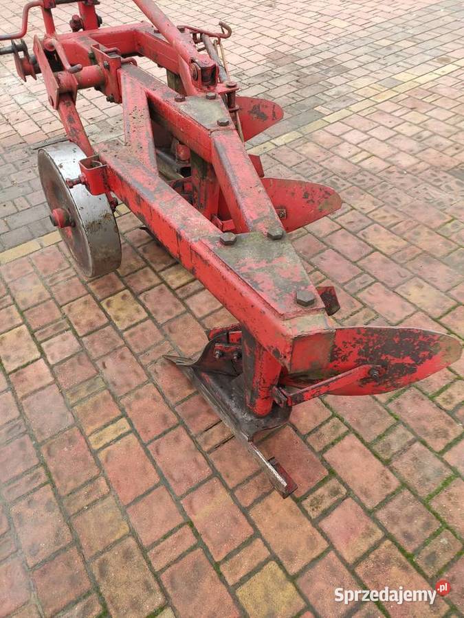 Pług pługi 3 skibowy akpil