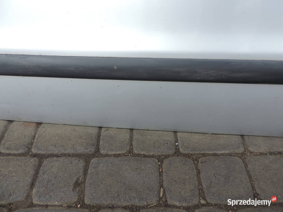 VOLVO V40 I DRZWI LEWY PRZÓD Części samochodowe Nowy Sącz