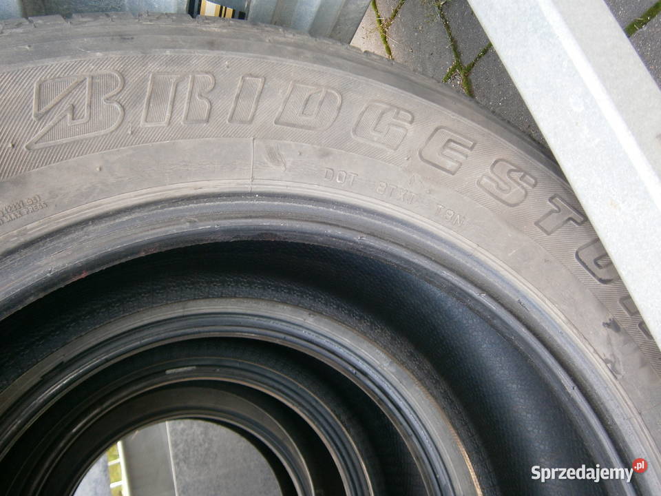 Opony Briggestone Dueler HT 26560 R 18 lato