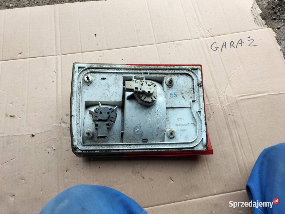 AUDI 80 B4 80B4 SEDAN LAMPA TYŁ TYLNA LEWA Kamień-Kolonia