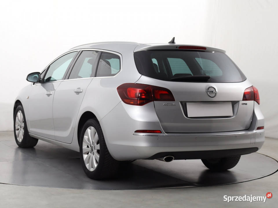 Opel Astra 20 CDTI czujnik parkowania Katowice