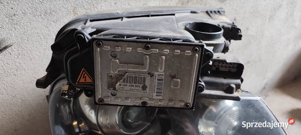 Lampy Xenon Tuareg I 2004 przód lewa prawa Pelplin