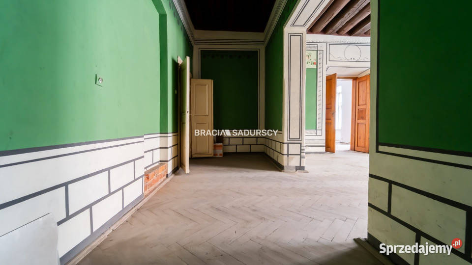 Ogłoszenie mieszkanie 18188m2 7pok Kraków kamienica