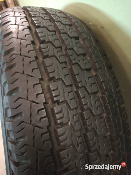 Opona Michelin Agilis 81 22575R16 Waśniów