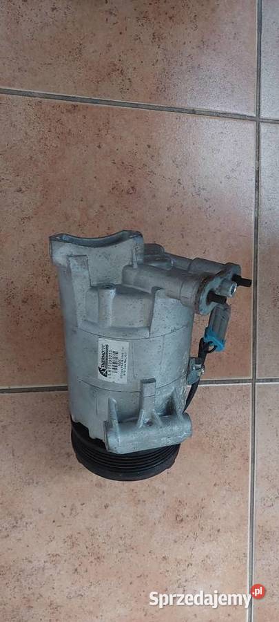 Kompresor sprężarka klimatyzacji KTT090053 Opel Szczecin