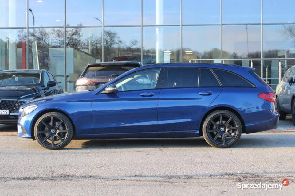 MercedesBenz Klasa C 2020r Carplay Podgrz Fotele