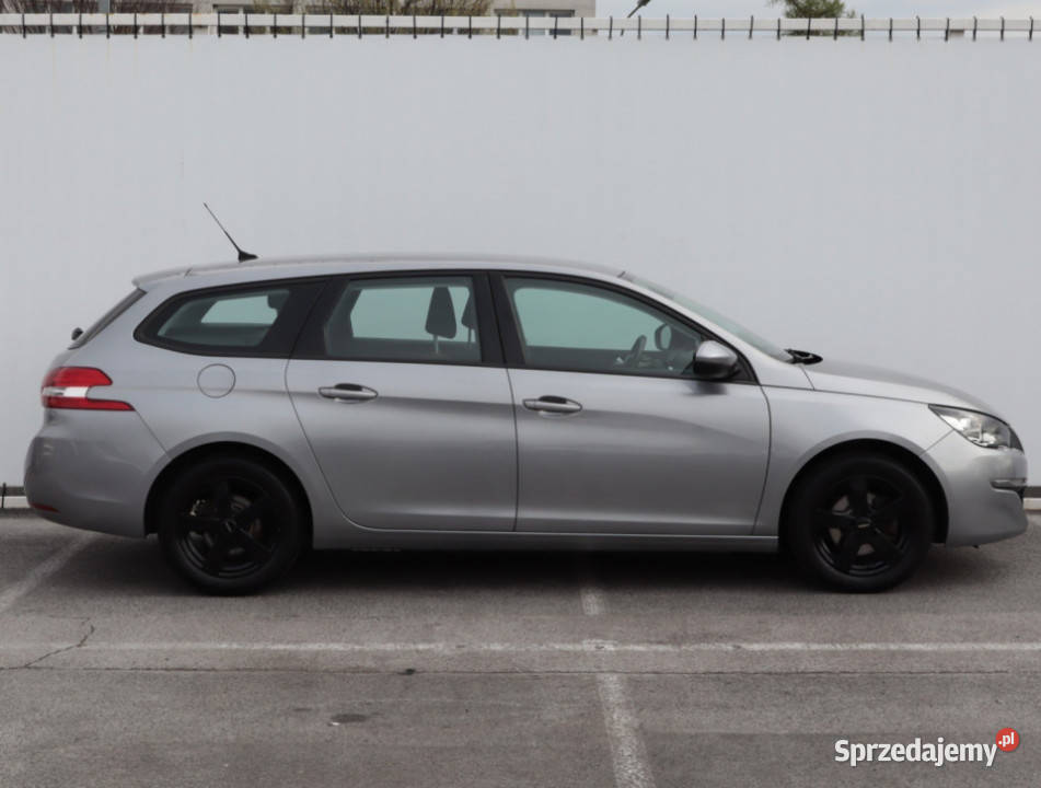 Peugeot 308 12 eTHP Lublin