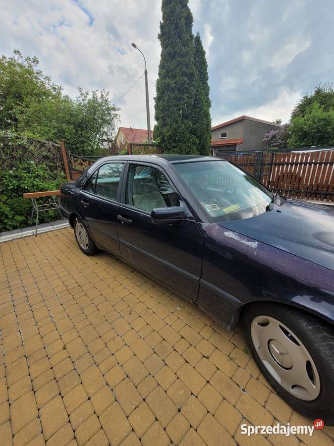 Mercedes C180 benzyna Szepietowo