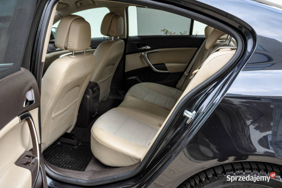 Opel Insignia 20T 250 4x4 Salon 2013 r Insignia Wrocław