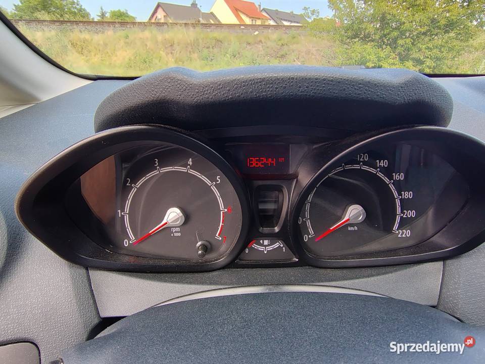 Ford Fiesta 12 benzyna 2011 Piła