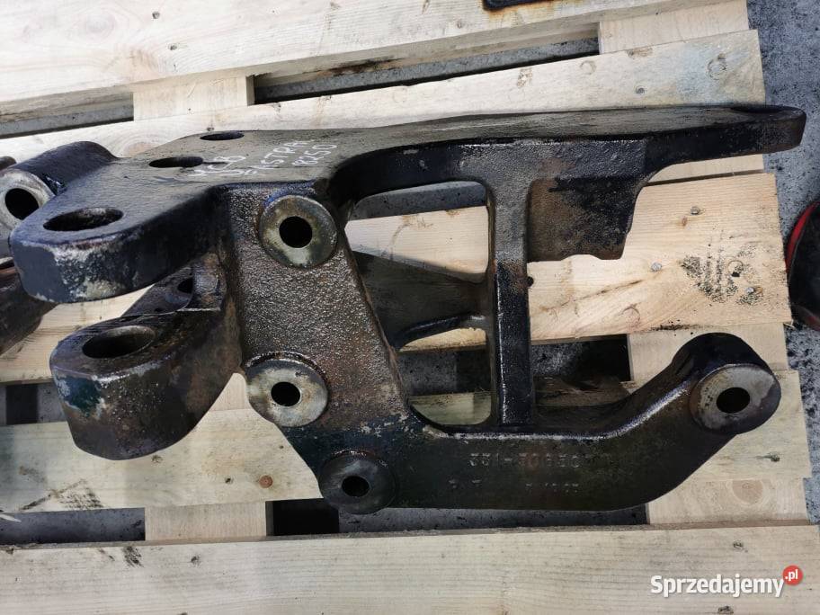 Mocowanie ramion dolnych JCB 8250 Fastrack