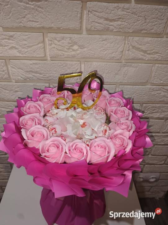 Duży Bukiet różowy z róż i Rafaello Konin