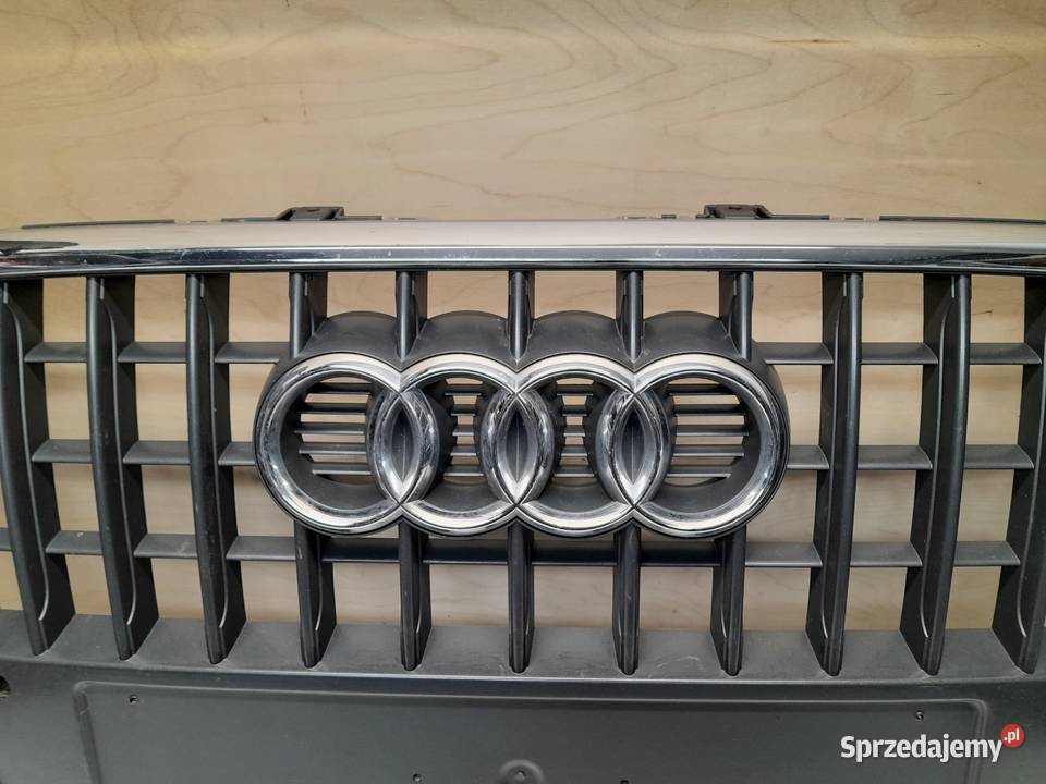 AUDI Q3 ATRAPA CHŁODNICY GRILL 8U0853653H Części samochodowe Goleniów