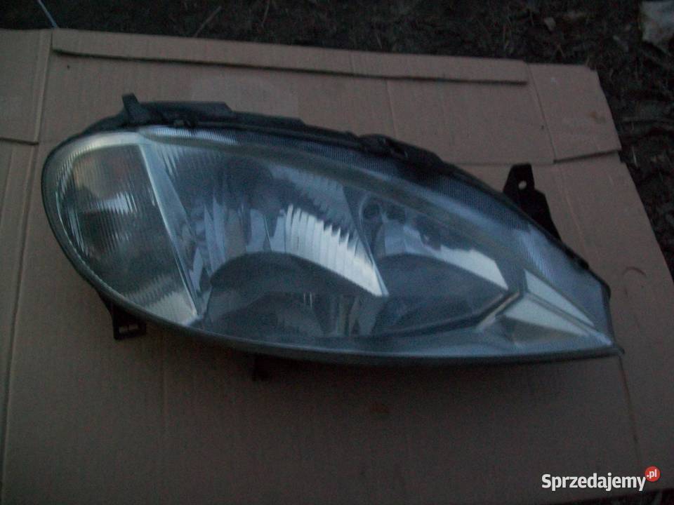 Megane I Lift Lampa przednia prawa przod Valeo Rok produkcji 2001 Mińsk Mazowiecki sprzedam