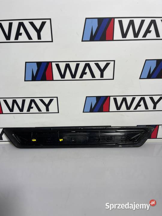 BMW F80 M3 LISTWY NAKŁADKI PROGOWE KOMPLET PRZÓD osobowe sprzedam