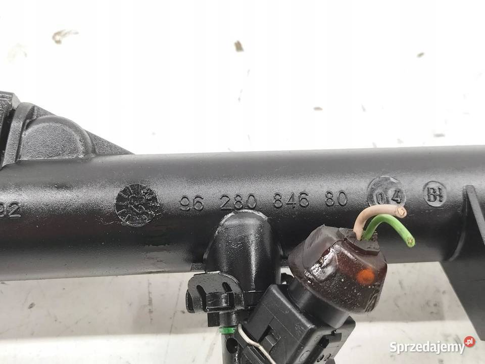 LISTWA WTRYSKOWA 9628084680 18 16V Citroen Xsara