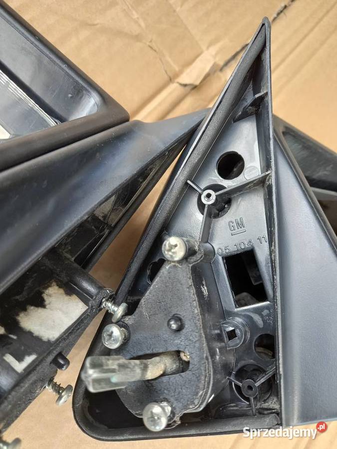 Opel Corsa A Lusterko zewnętrzne Bukownica sprzedam