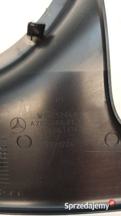 MEERCEDES W205 OSŁONA PROGU LEWY TYŁ A2056860136 osobowe Podszybia