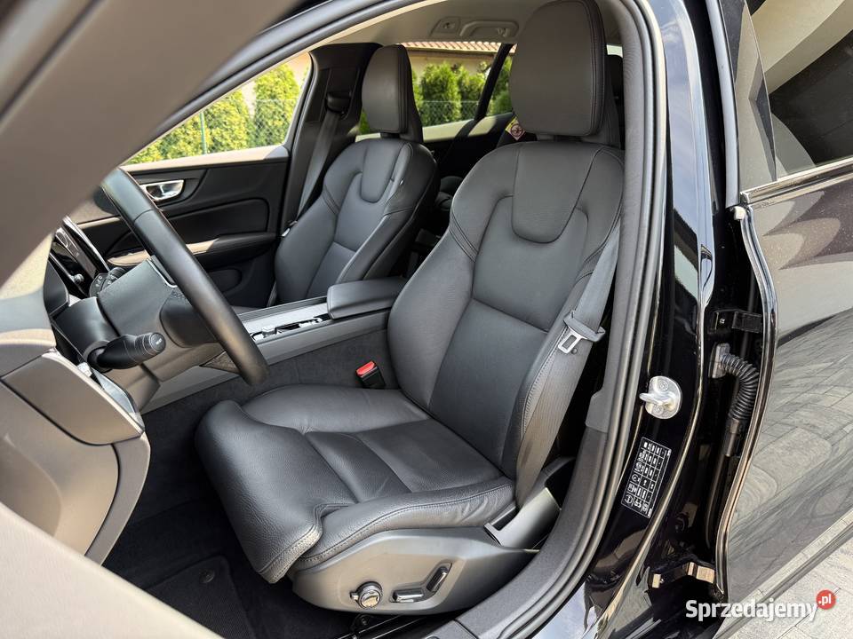 Volvo V60 B4 RDesign 20 DIESEL Zarejestrowany ESP V60 Volvo Konin