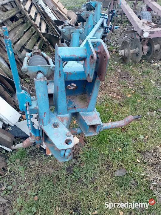 Pług overum 4 Pługi Makowlany