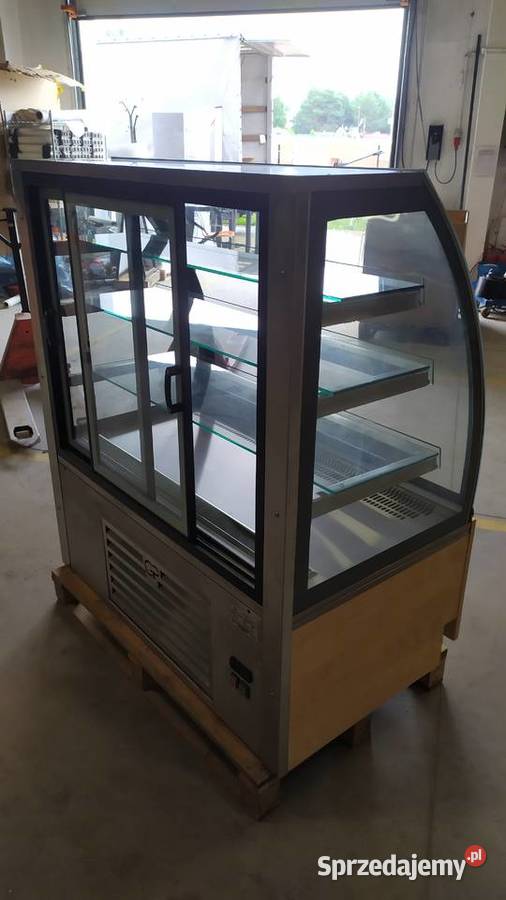 Witryna cukiernicza chłodnicza 125 Kazuń Polski sprzedam