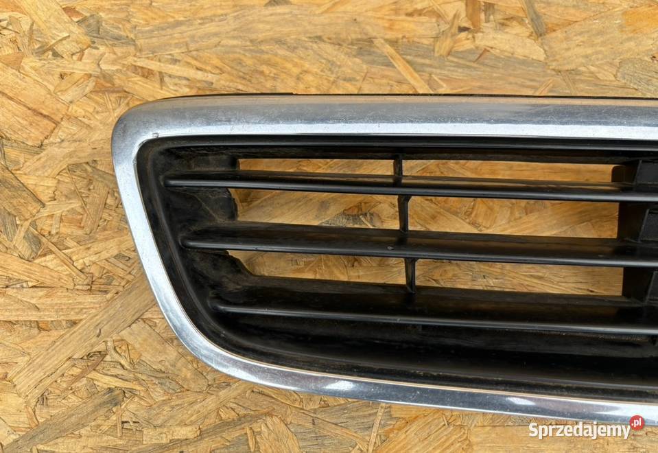 ATRAPA CHŁODNICY GRILL GRIL PRZOD CHROM HONDA osobowe Międzychód