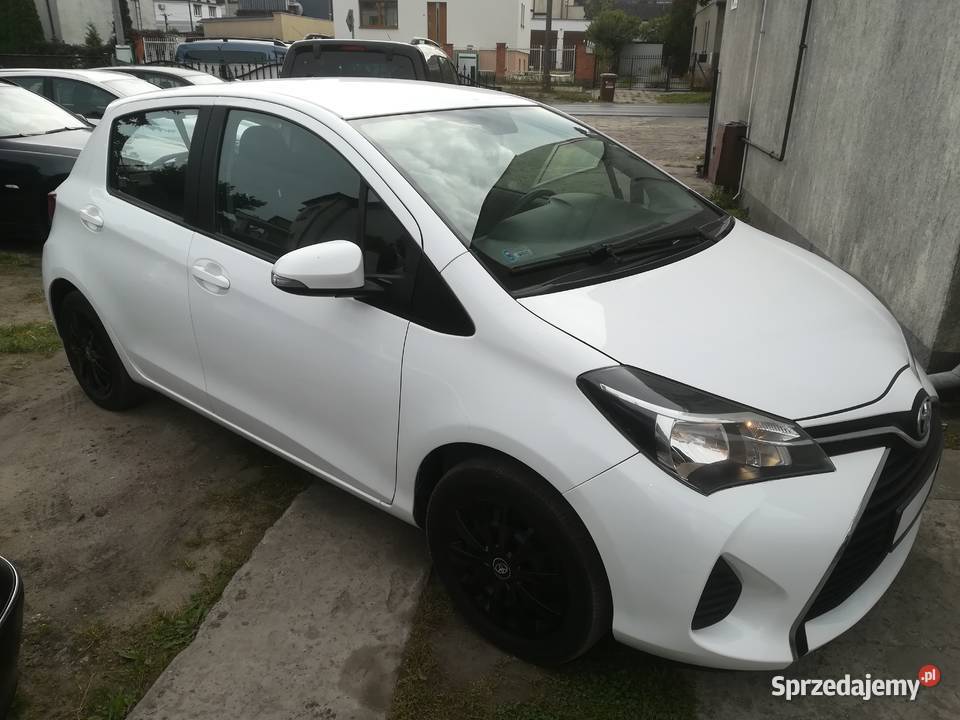 TOYOTA YARI 10i 2014 5 DRZWI KLIMA 124YKM nieuszkodzony kujawsko-pomorskie Bydgoszcz sprzedam