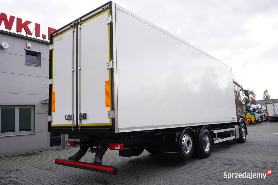 NOWY DAF XG 480 62 2025 Chłodnia KRONE 20 EPAL Kraków sprzedam