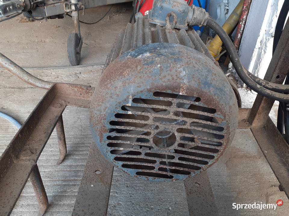 Rozrzutnik obornika Samson 9 pionowe wałki Pozostałe Kopydłowo