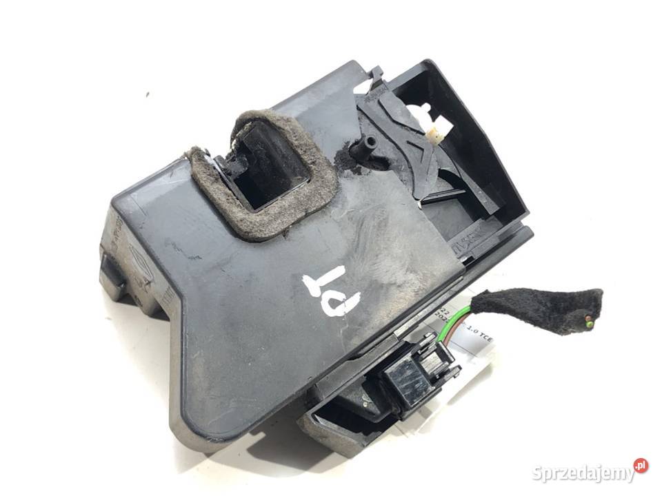 ZAMEK TYŁ PRAWY DACIA DUSTER Hatchback sprzedam