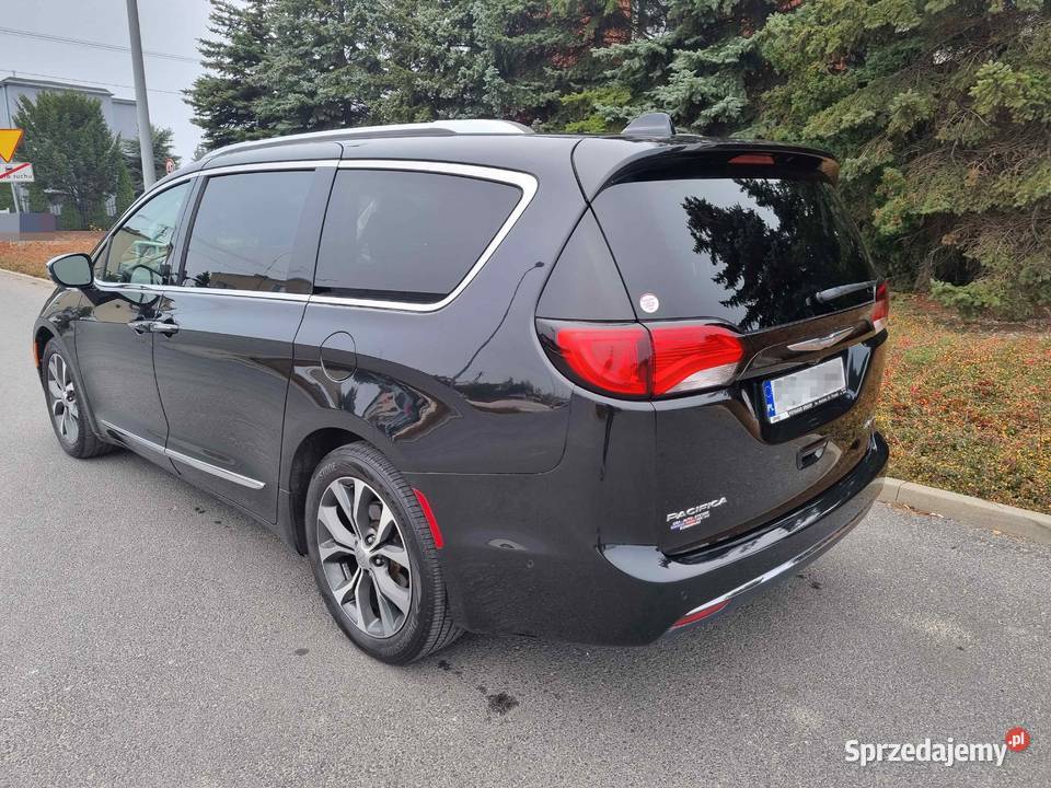 Chrysler Pacifica Limited 7 osobowa LPG relingi dachowe