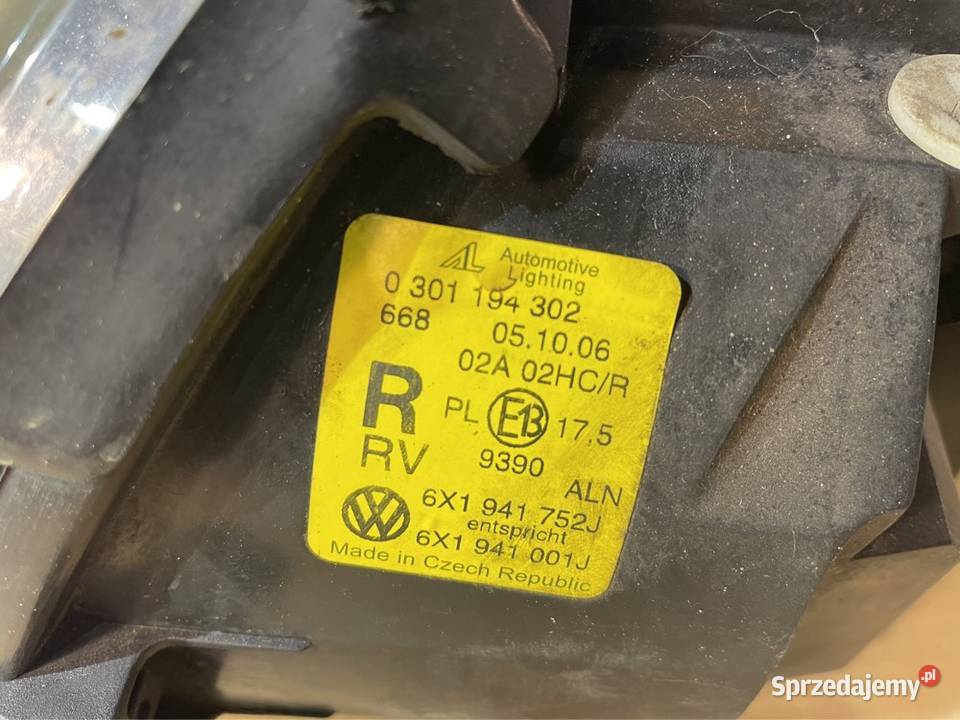 0301194302 reflektor lampa przód prawa vw lupo Rok produkcji 2003 Szczecin