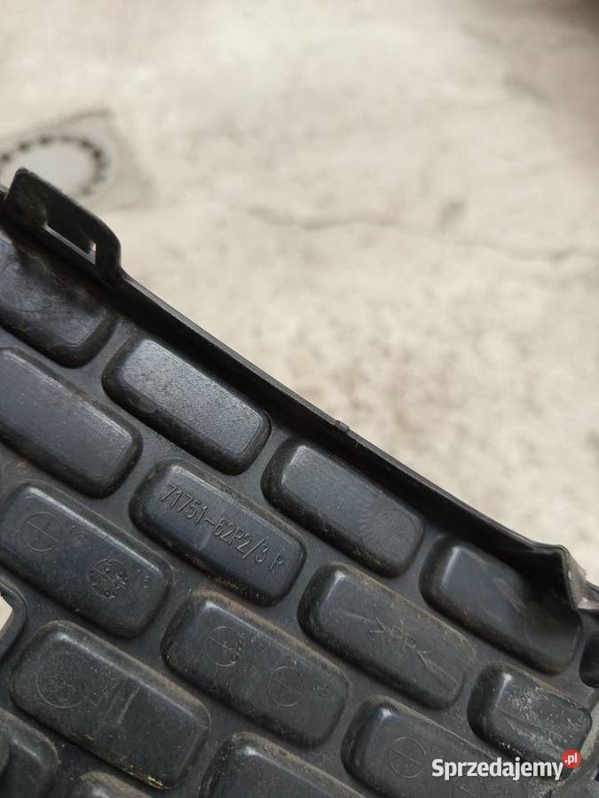 Kratki zderzaka Suzuki ignis 16 orginalne Rzeszów sprzedam