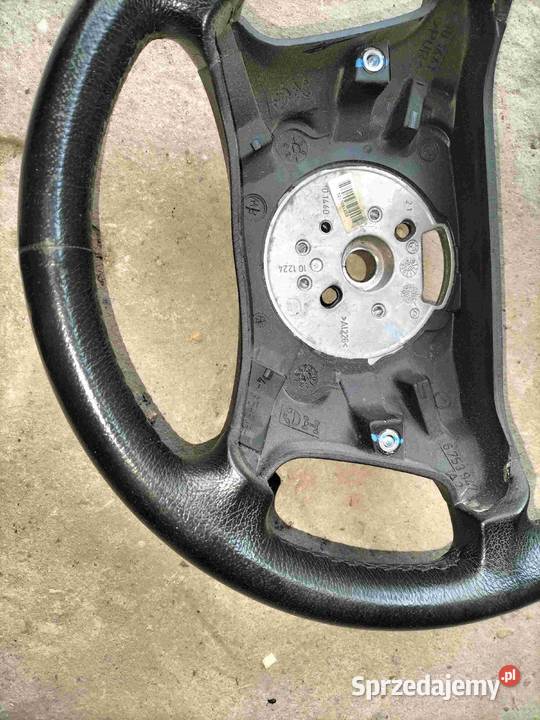 Kierownica skórzana BMW E46 CZTERORAMIENNA osobowe śląskie Poręba